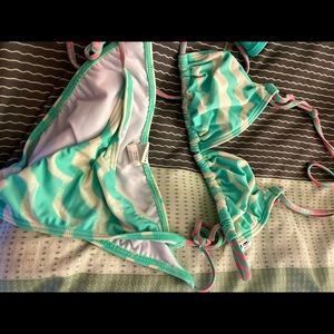 Billabong bikini set, Good used condition, M